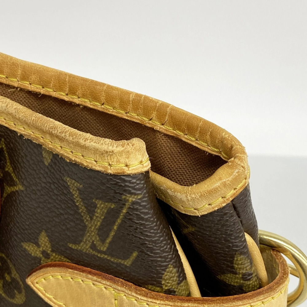LOUIS VUITTON Brown Monogram Tote Bag - Picture 6 of 11